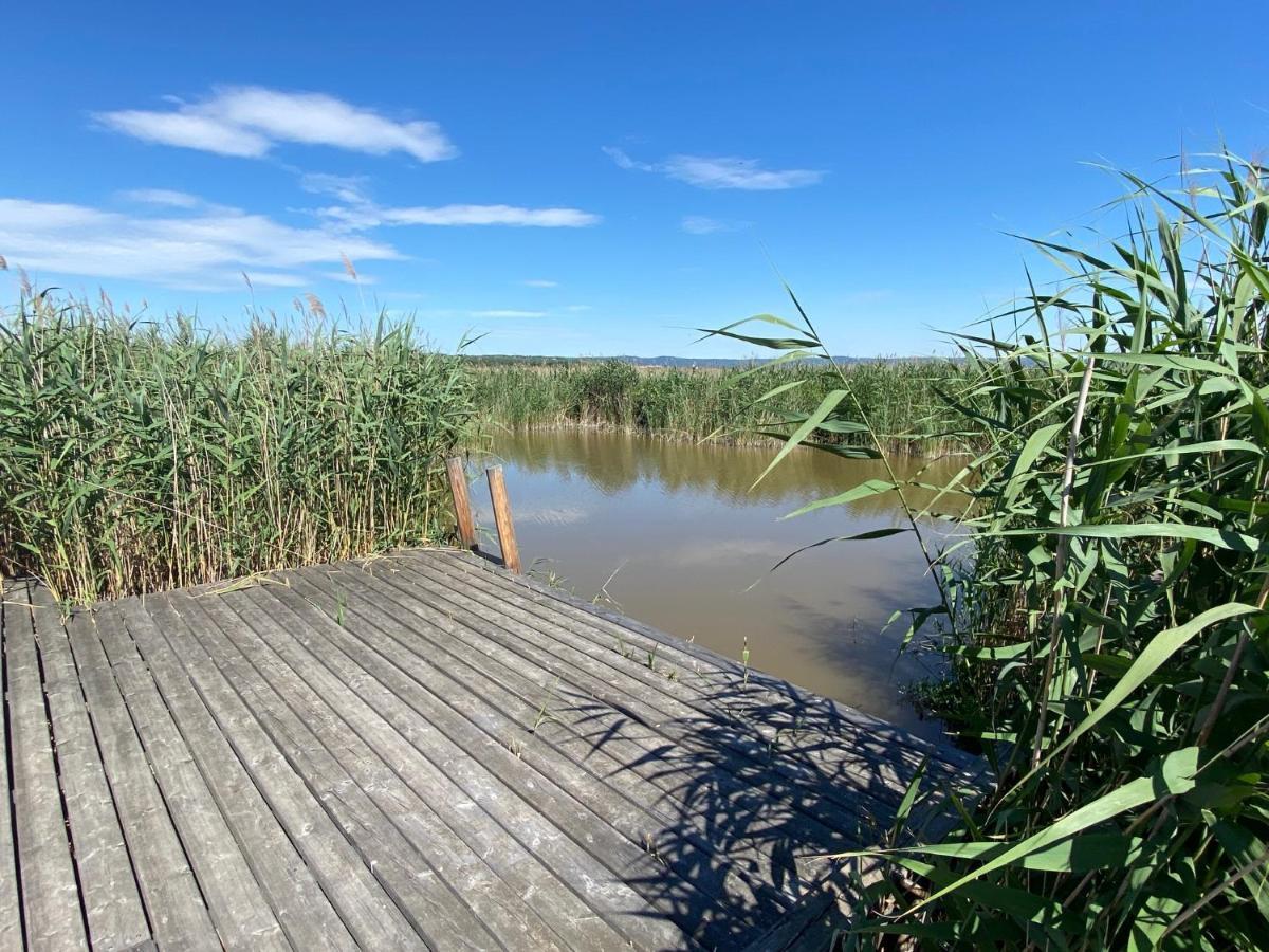 Seehuette Neusiedlersee - Waterfront 2 Руст Екстер'єр фото